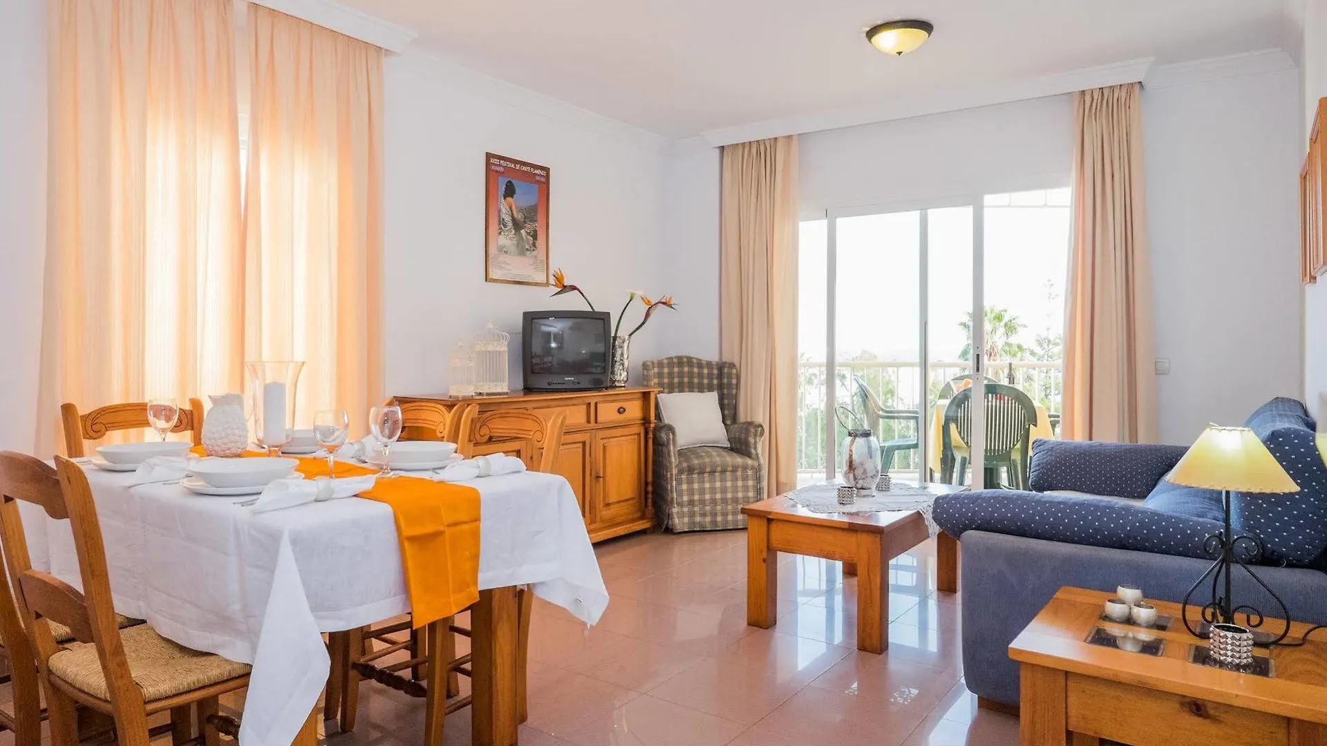 Apartamentos Andalucia Edificio Cantares Nerja Apartment
