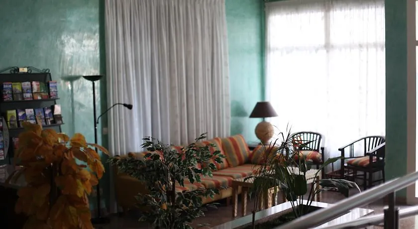 Apartamentos Andalucia Edificio Cantares Nerja